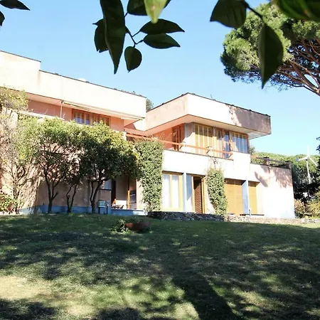 Limoni By Holiday World Arenzano